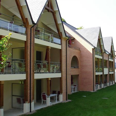 Le Chateau De Pretreville La Rivière-Saint-Sauveur Exterior foto