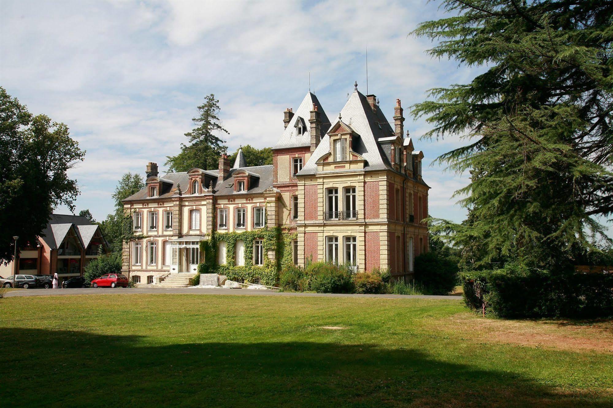 Le Chateau De Pretreville La Rivière-Saint-Sauveur Exterior foto